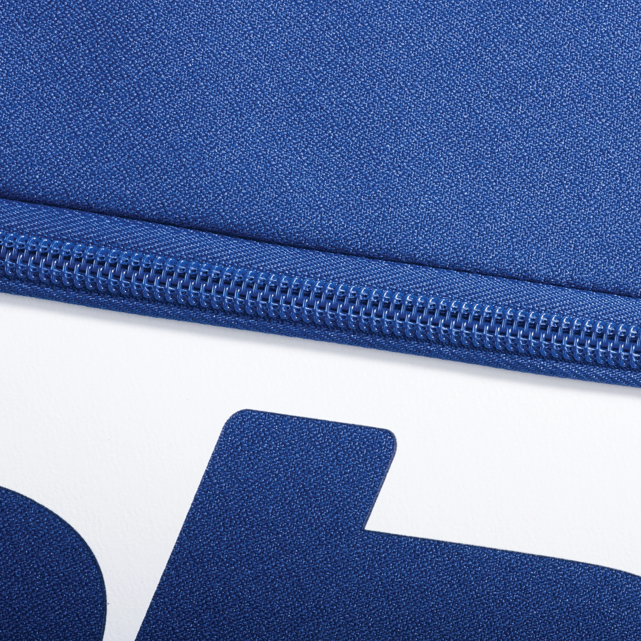 Babolat Court M Racket Bag Dark Blue - Image 3