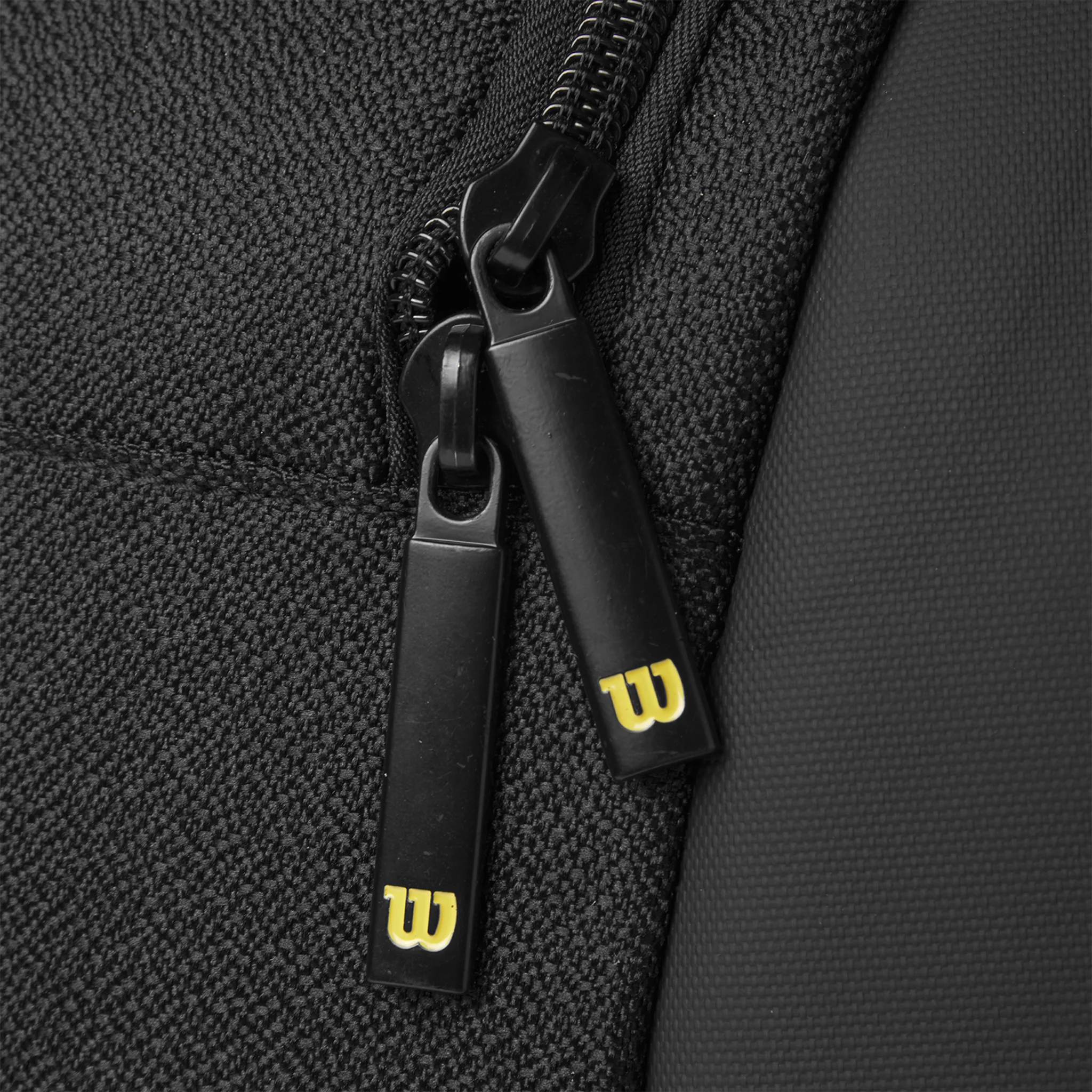 Wilson Bela Super Tour Padel Bag Black/Gold - Image 5