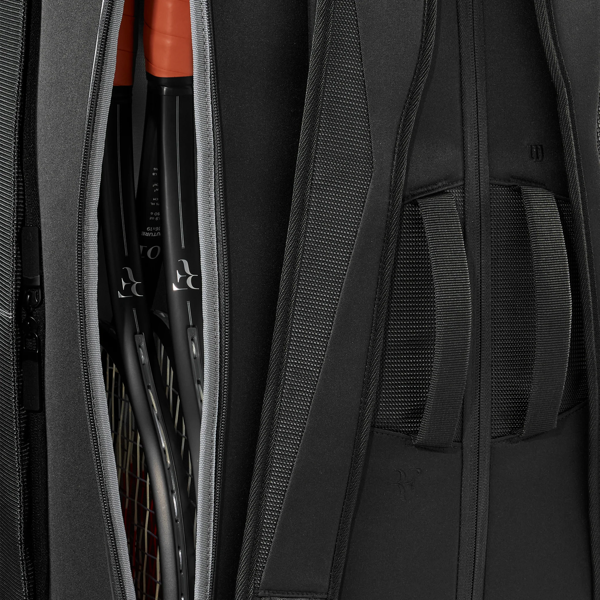 Wilson RF Tournament Racket Bag 15 Pack - Image 4